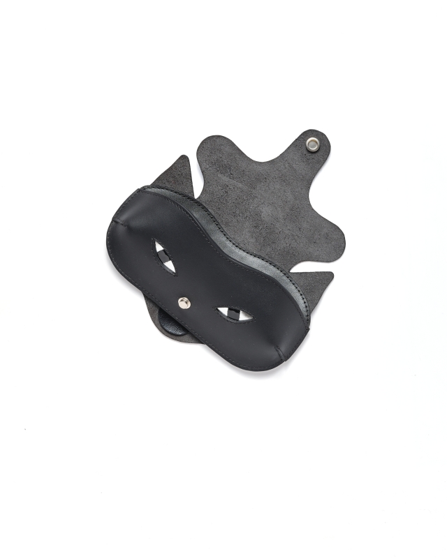 Cicás Szemüvegtok // Fekete cicus, ezüst szemmel 2